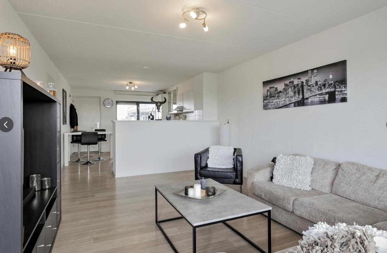 Port Broclede Apartment Брукелен Екстериор снимка